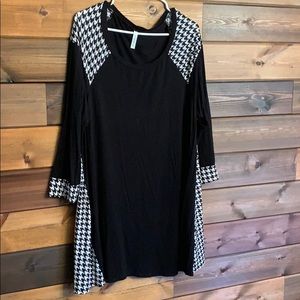 Emerald Brand Tunic shirt